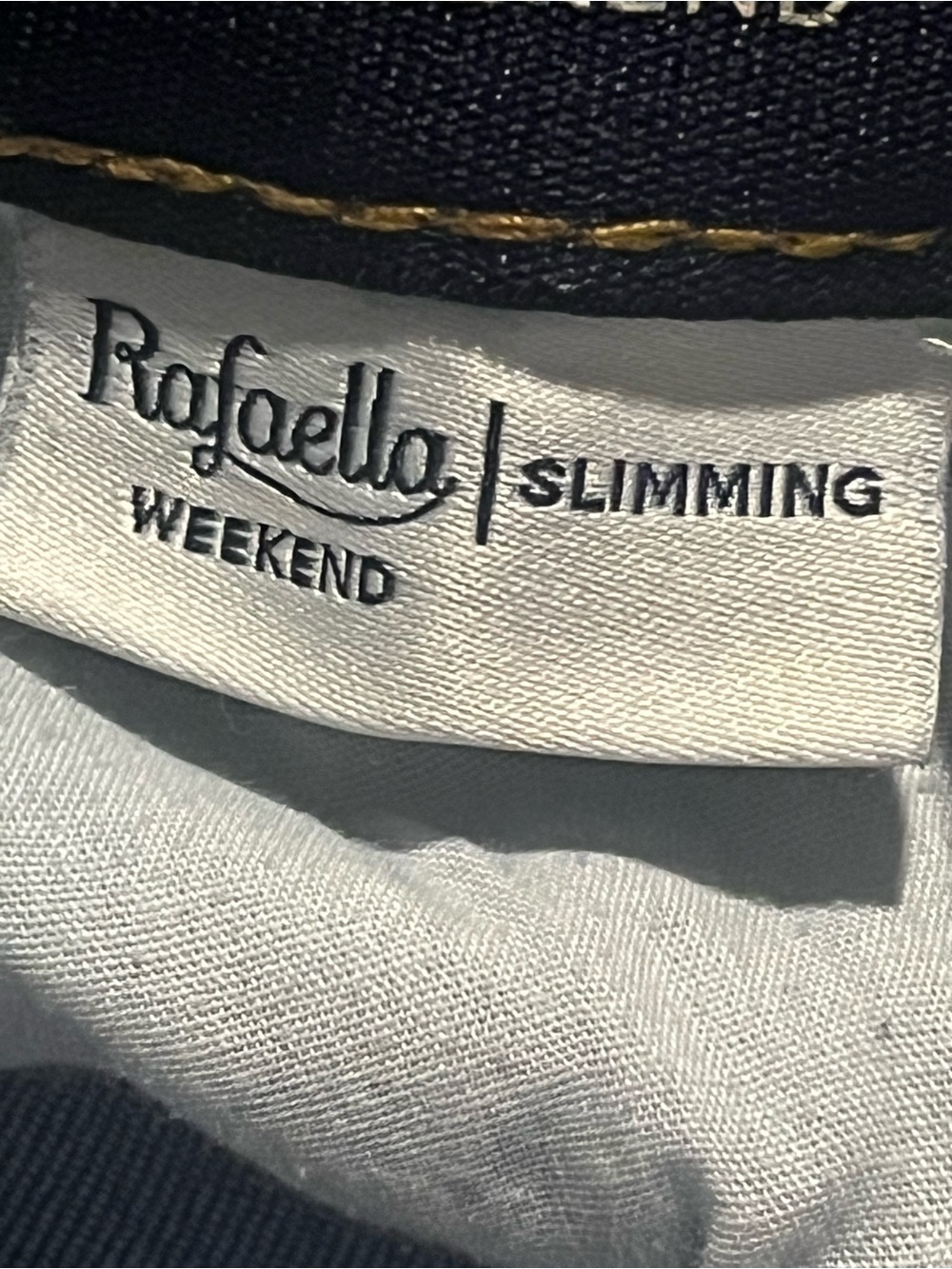Rafaella Weekend Embellished Cropped Jeans Size 8 Blue Stretch Denim Mid Rise - Picture 6 of 9